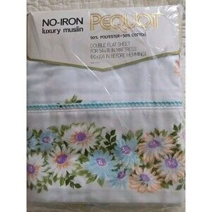 New Vintage 70's  Pequot White & Blue Daisy Floral DOUBLE Flat Sheet